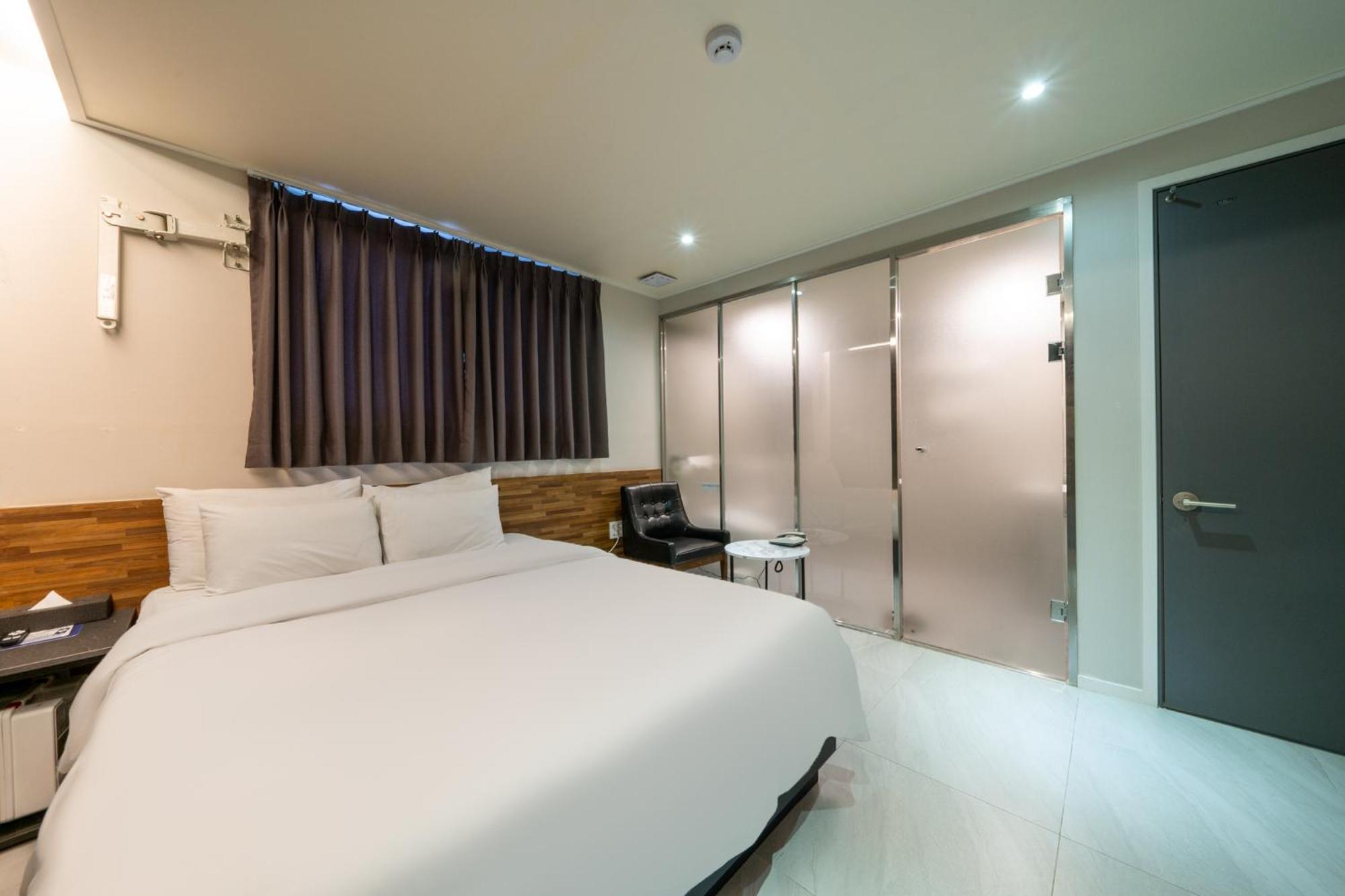 Hotel Mnlucky Seoul