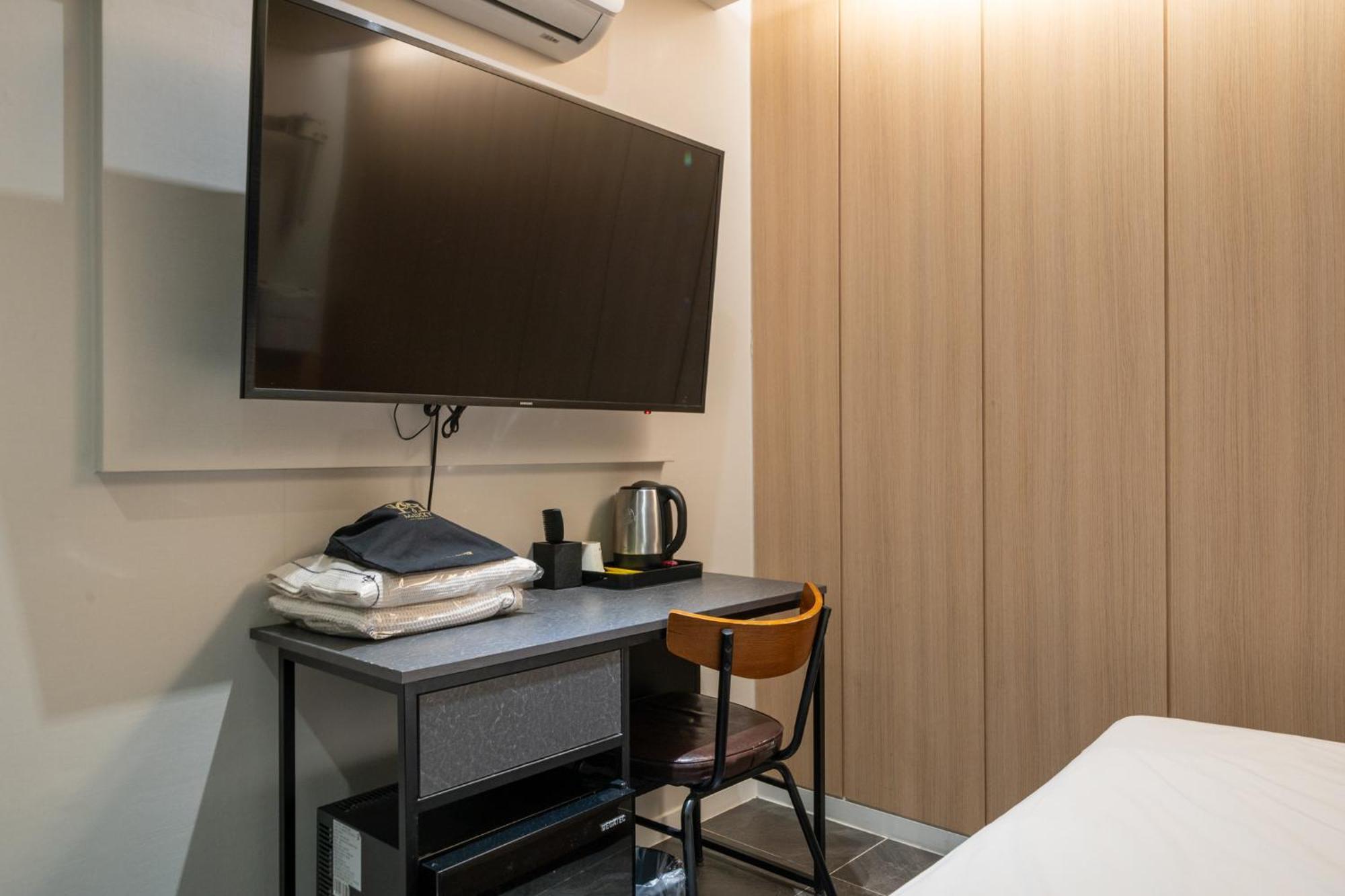 Hotel Mnlucky Seoul