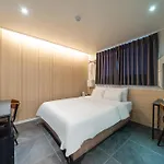 Mnlucky Hotel